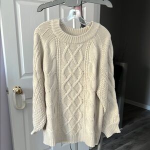 Cozy Cable Knit Sweater - Cream